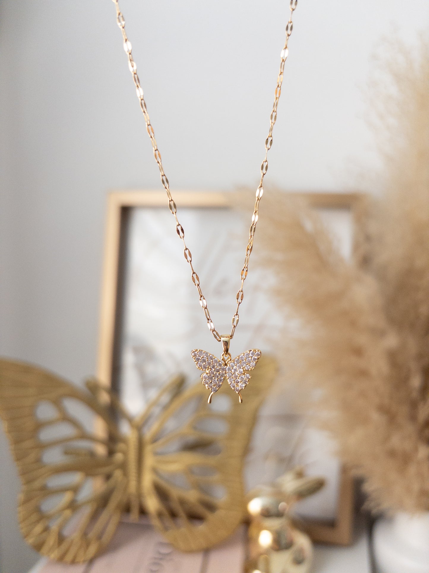 Zoé Necklaces