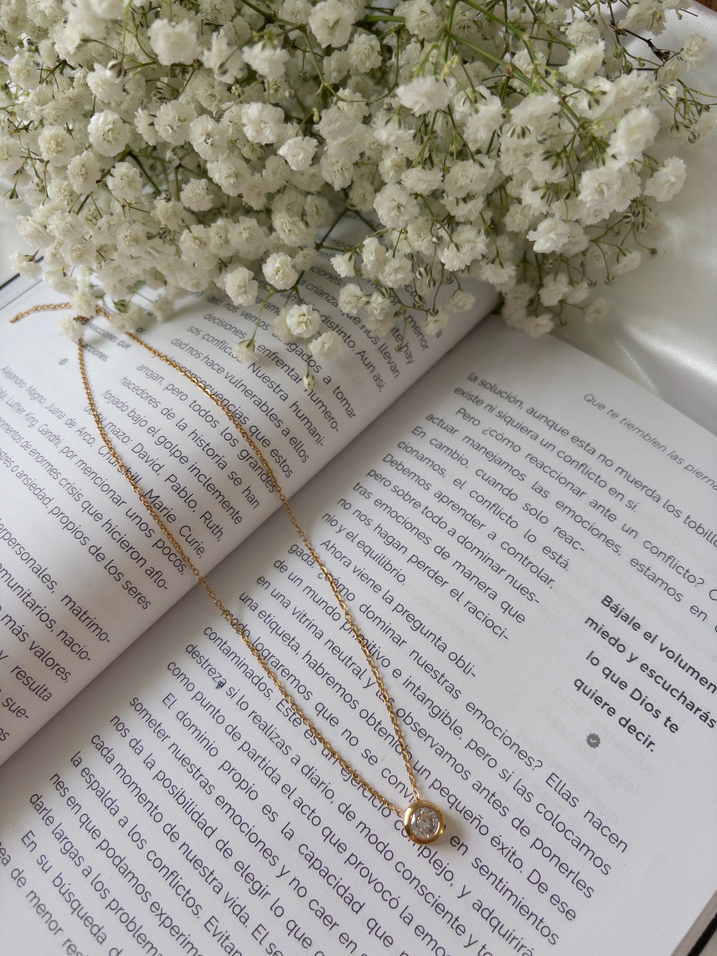 Rocio necklace
