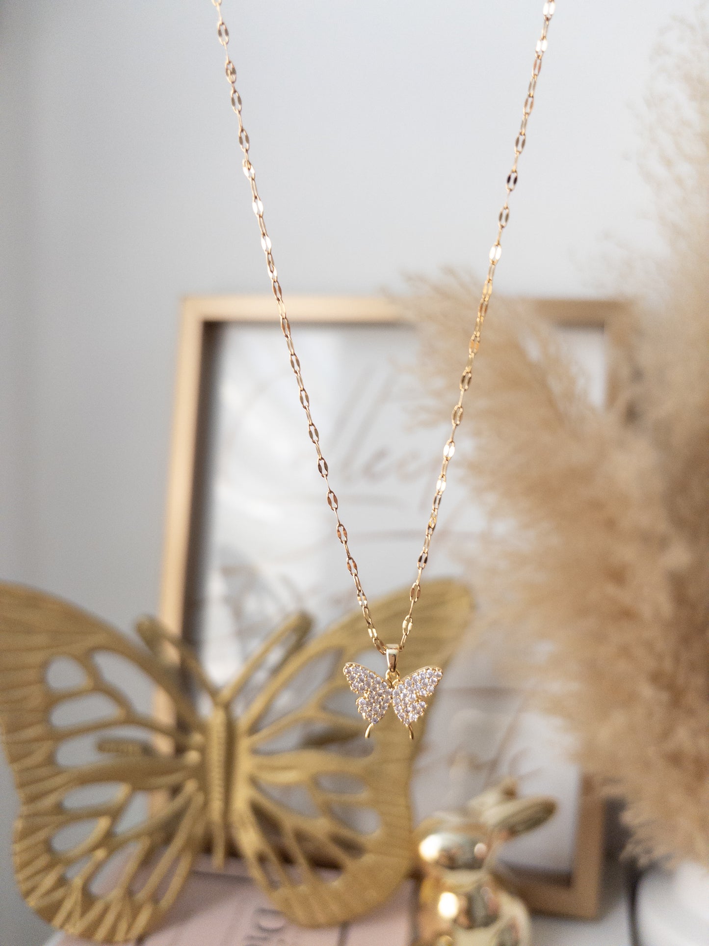Zoé Necklaces