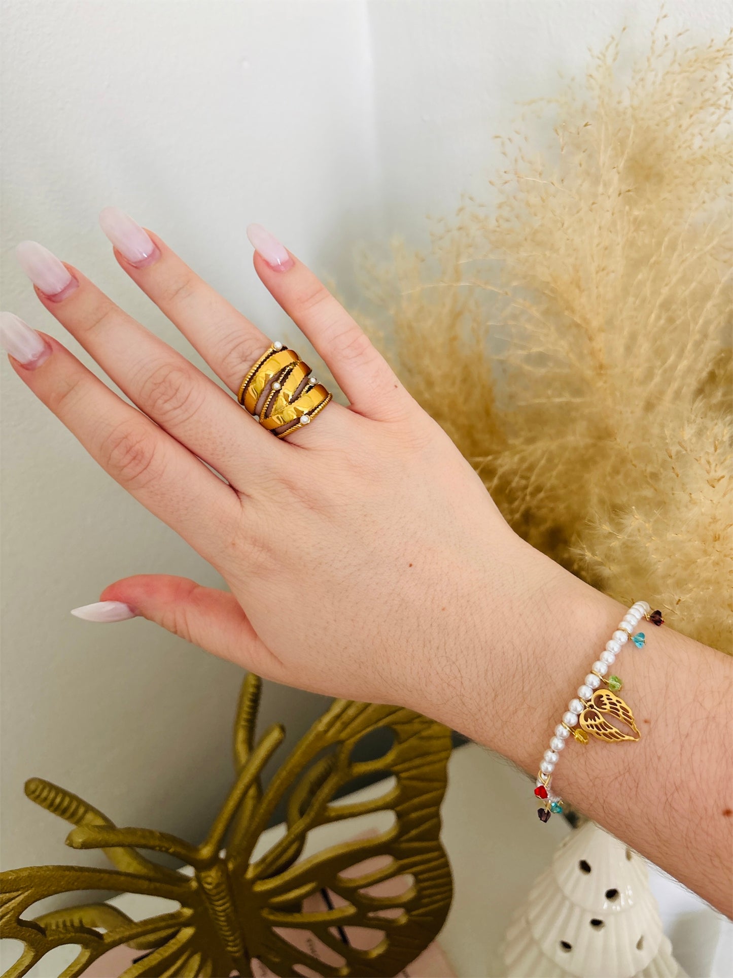 Pearly Ring