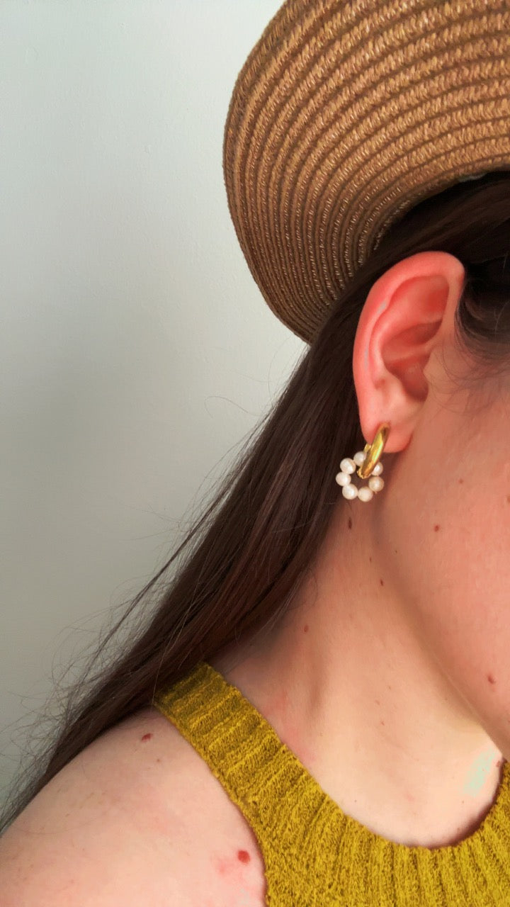 Pearly Earrings