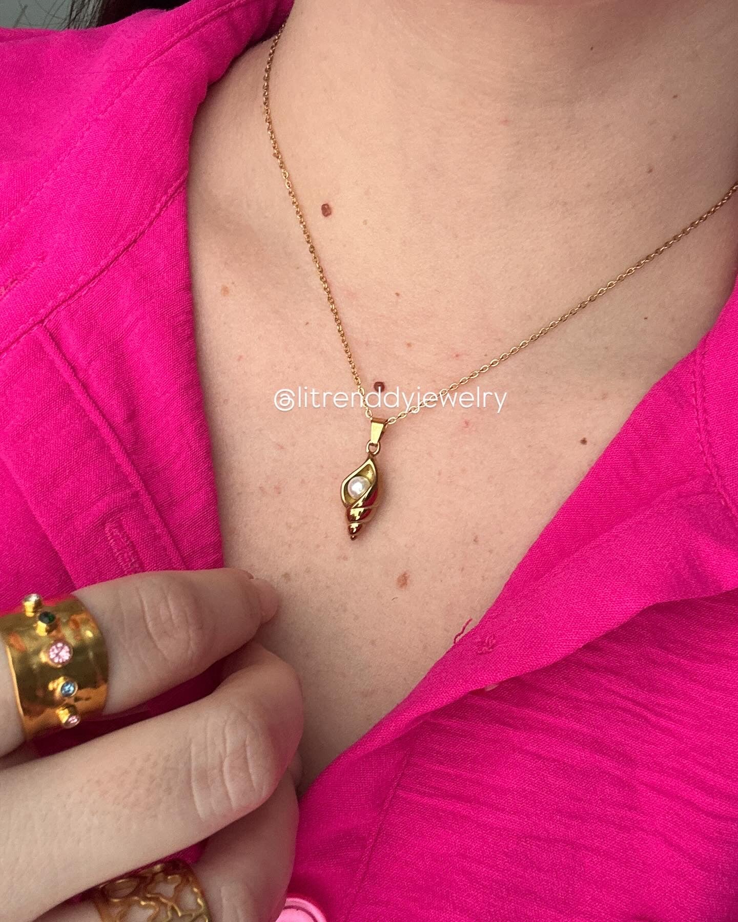 Concha 🐚 necklace