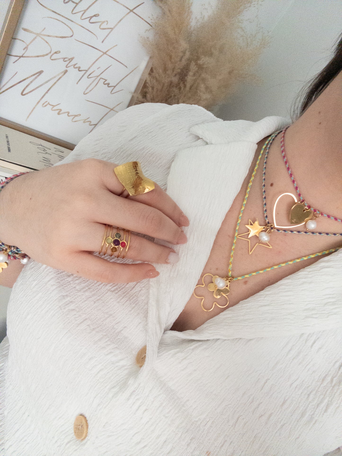 Hilos de colores Necklaces