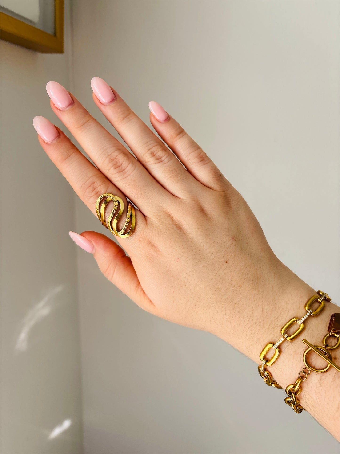 Emery Ring