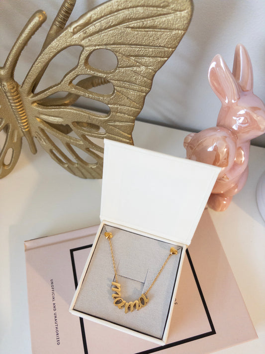 Mamá Necklace