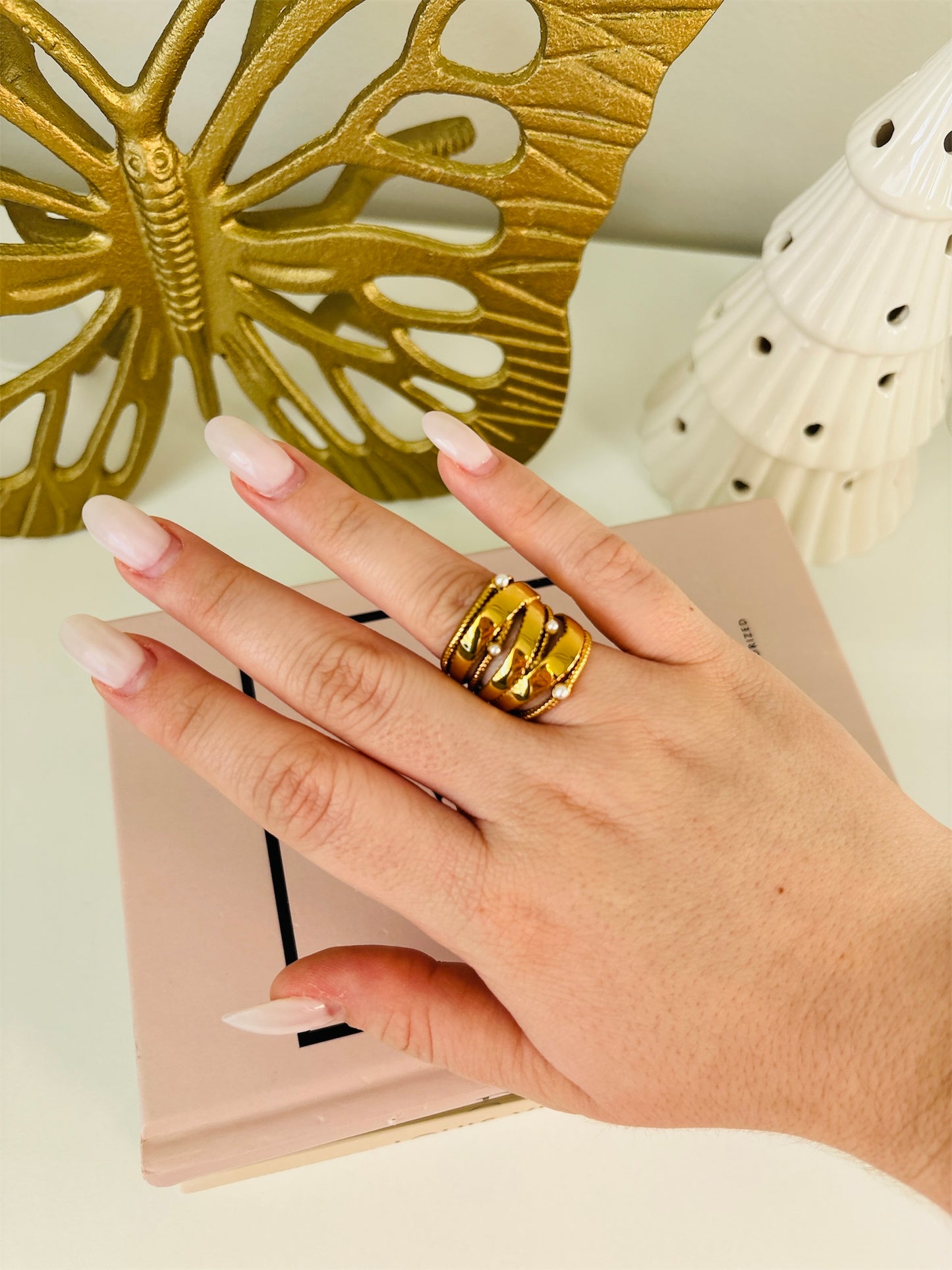 Pearly Ring
