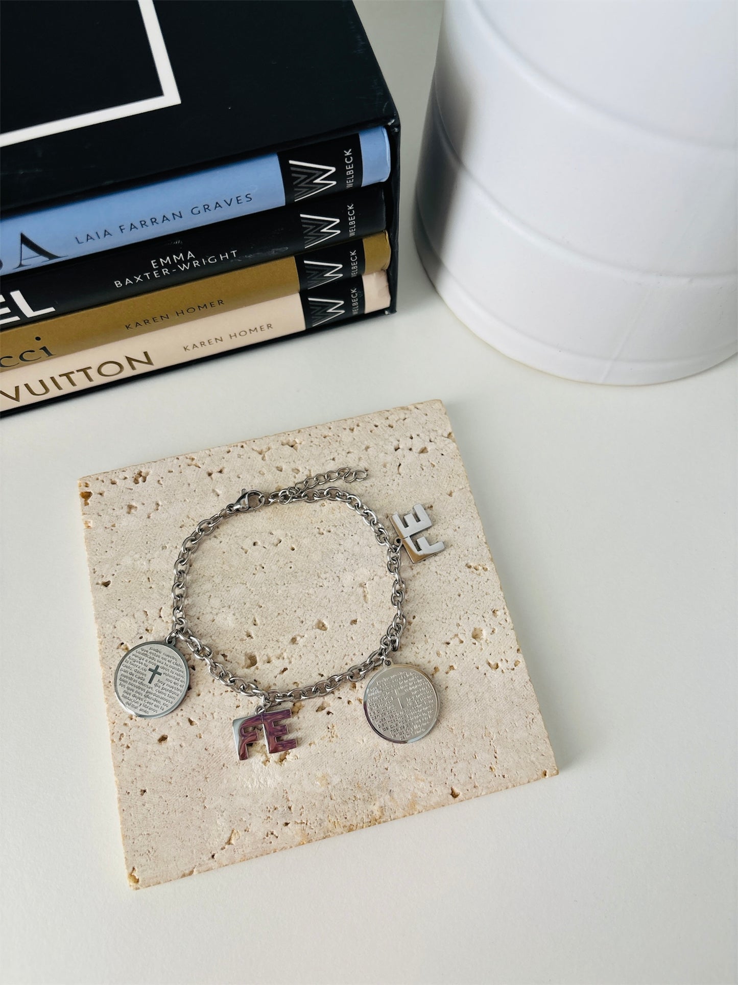 Fé Bracelet