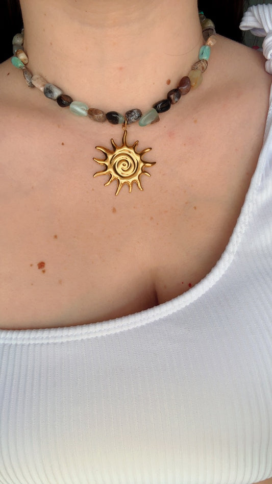 Saylor Choker