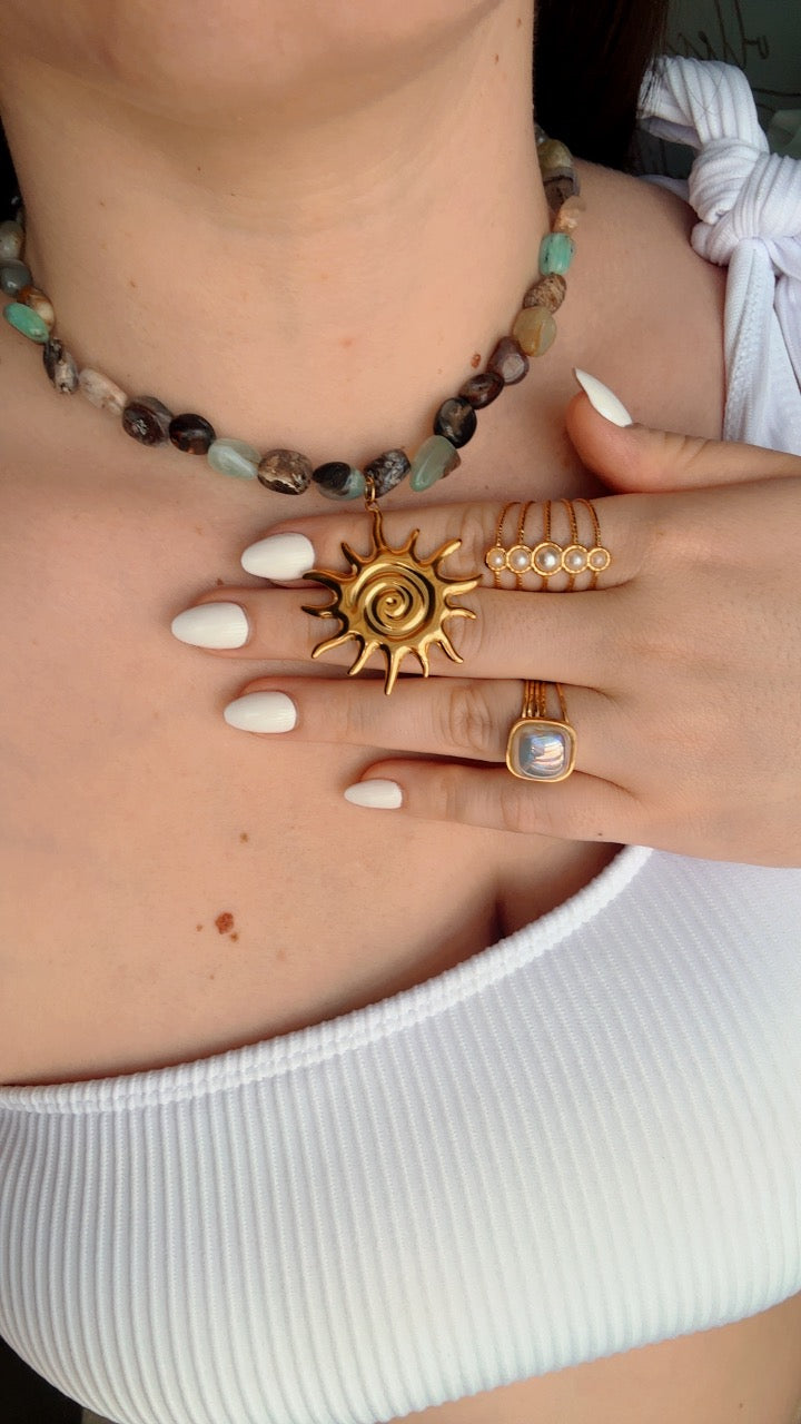 Saylor Choker